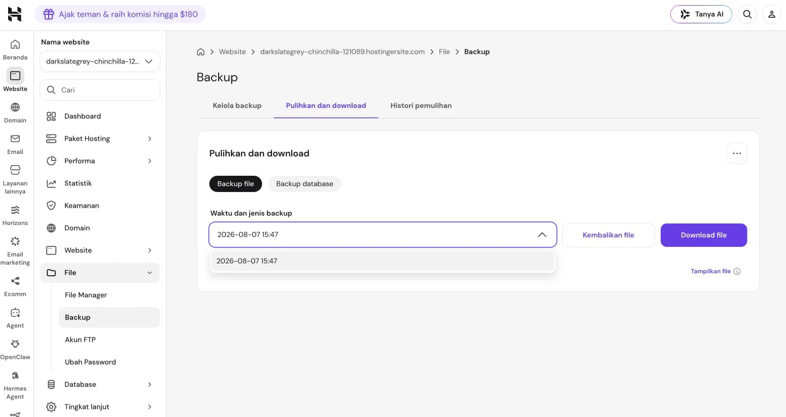 Pilihan restore dan download backup di hPanel